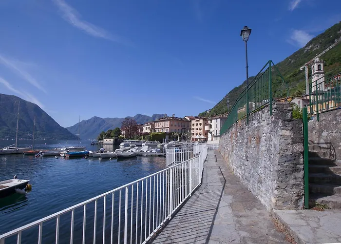 Antica Isola Balcone * Sala Comacina